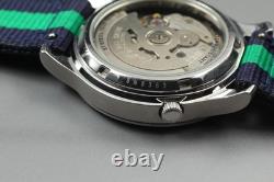 Presque comme neuve Montre automatique pour homme Seiko 5 7S26-02J0