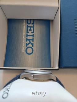 Seiko 5 SNK807K2 montre homme automatique cadran bleu jour/date acier