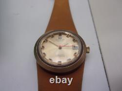 TISSOT NEUVE Modèle SIDERAL homme automatic Années60 VINTAGE AVEC ECRIN TISSOT NEUVE Modèle SIDERAL homme automatic Années60 VINTAGE AVEC ECRIN