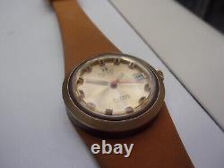 TISSOT NEUVE Modèle SIDERAL homme automatic Années60 VINTAGE AVEC ECRIN