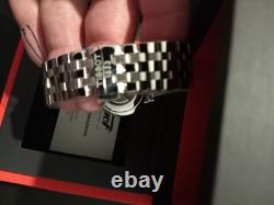 Tissot T-Classic T122.407.11.051.00 auto acier cadran noir 30 m boîte