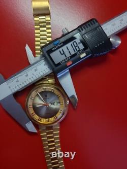 Très belle montre homme LIP HIMALAYA automatic rare Jour/Date Fonctionne