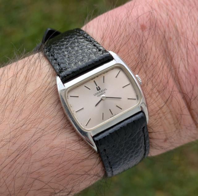 Universal Gen&egrave;ve Batman Manuelle Cal. 11 Ultra Thin Fonctionnelle