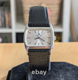 Universal genève batman manuelle cal. 11 Ultra Thin Fonctionnelle Universal genève batman manuelle cal. 11 Ultra Thin Fonctionnelle