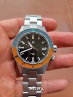 Very rare diver's Obris Morgan Seastar 70 auto 200m saphir full set etat neuf Very rare diver's Obris Morgan Seastar 70 auto 200m saphir full set etat neuf