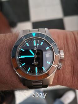 Very rare diver's Obris Morgan Seastar 70 auto 200m saphir full set etat neuf Very rare diver's Obris Morgan Seastar 70 auto 200m saphir full set etat neuf