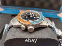 Very rare diver's Obris Morgan Seastar 70 auto 200m saphir full set etat neuf Very rare diver's Obris Morgan Seastar 70 auto 200m saphir full set etat neuf