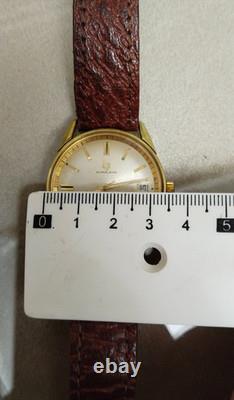 Vintage Montre Lip Himalaya Automatic Calendrier R 153 A Pl 40 Microns